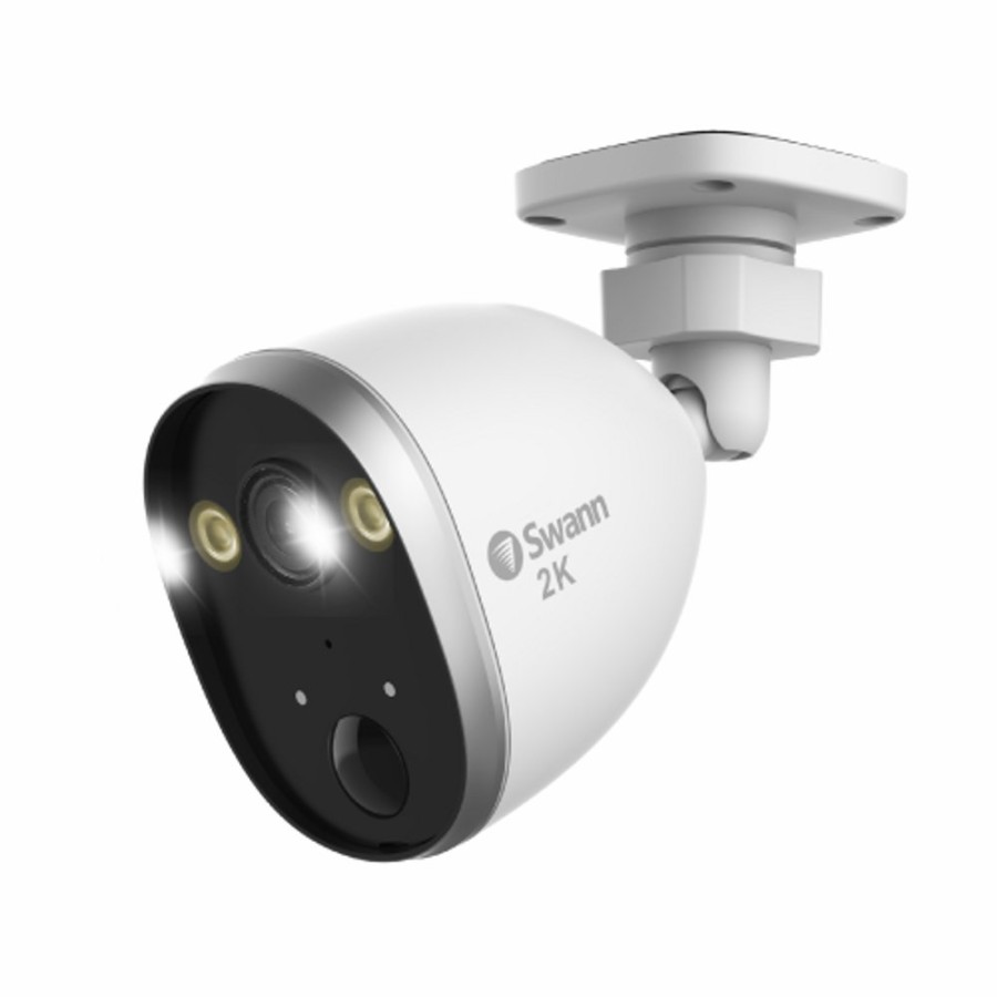 Business Security Systems Swann | 2Ko Outdoor Wi-Fi Spotlight Security Camera With 2-Way Talk, Siren & Heat + Motion Detection | Swifi-2Kocam